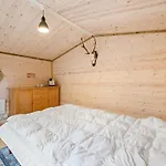 Hejdie - 750m From The Sea By Interhome
