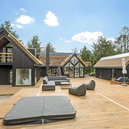 Prázdninový dům Hejdie - 750m From The Sea By Interhome *