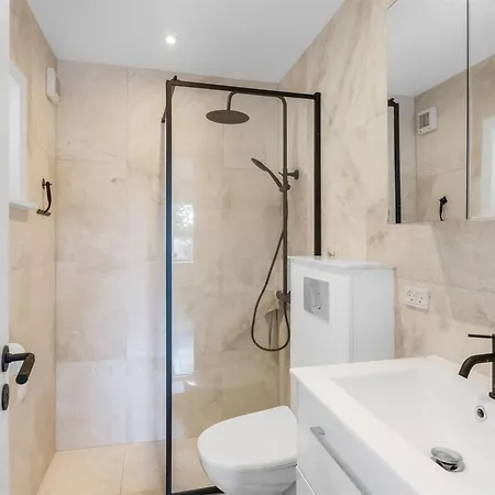 Hejdie - 750m From The Sea By Interhome *