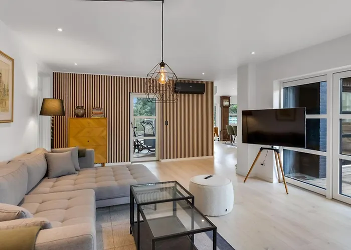 Hejdie - 750m From The Sea By Interhome