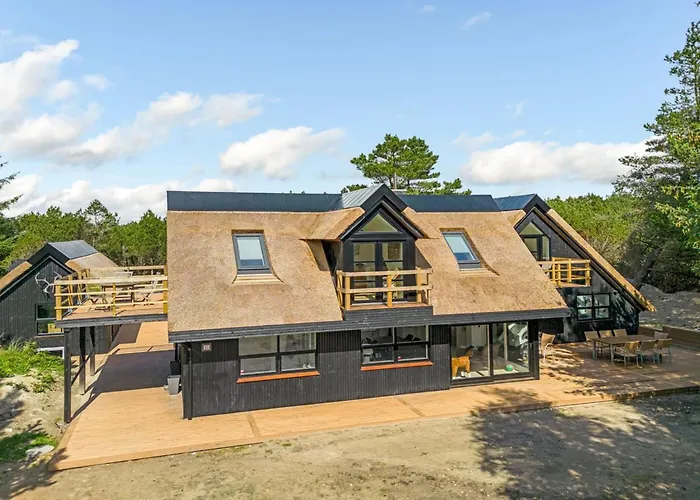 Hejdie - 750m From The Sea By Interhome